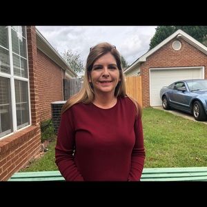 Meet your Posher, Stacy